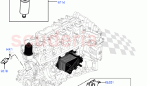オイル クーラーおよびフィルター（3.0L AJ20D6 ディーゼル高い） ((V)...