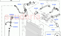 冷却システムのパイプとホース（3.6L V8 32V DOHC...